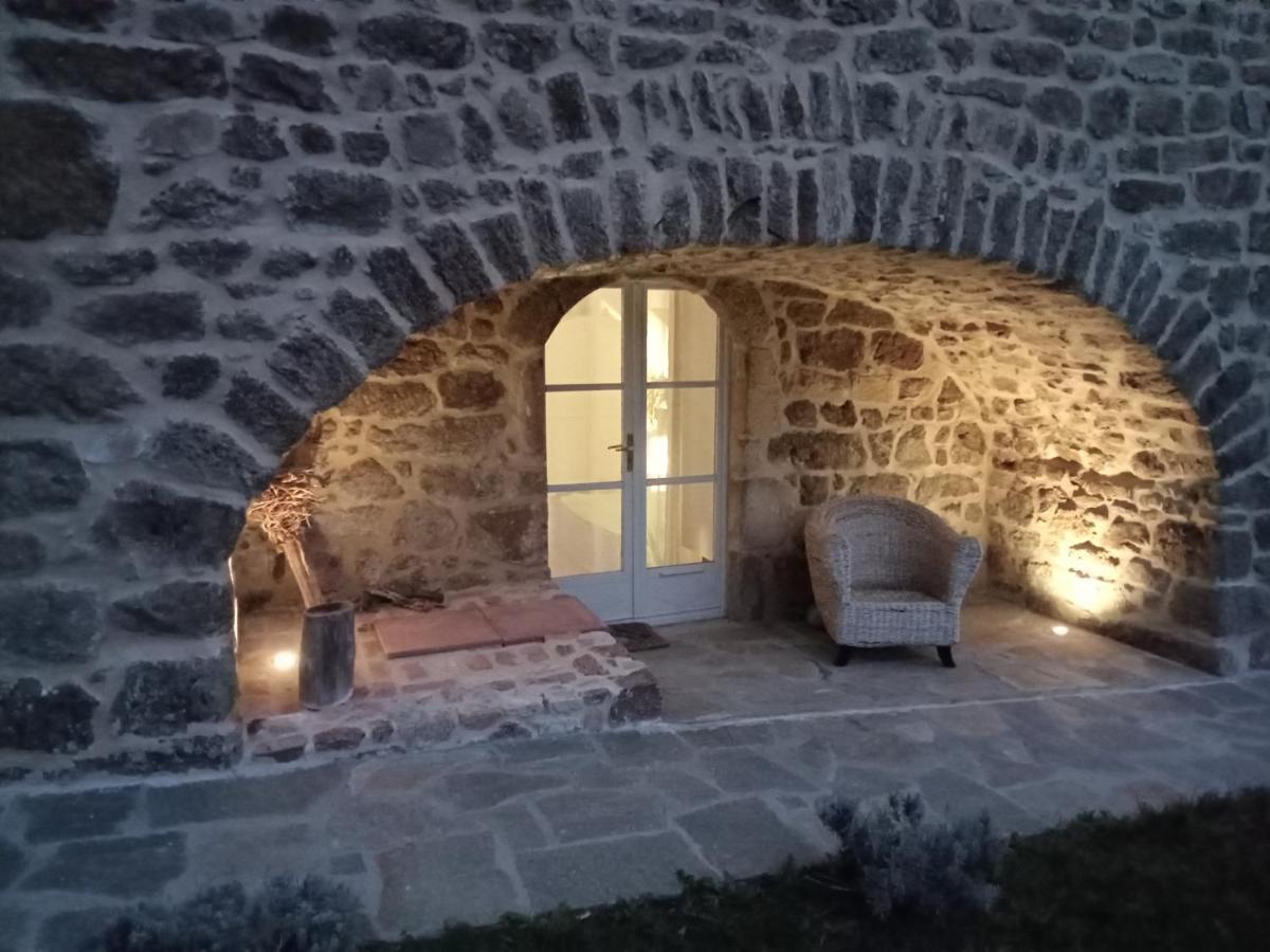 "La Voute De Pierre" Gite Independant Saint-Cyr  Экстерьер фото